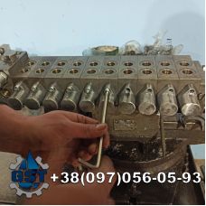 Ремонт гидрораспределителя Komptech